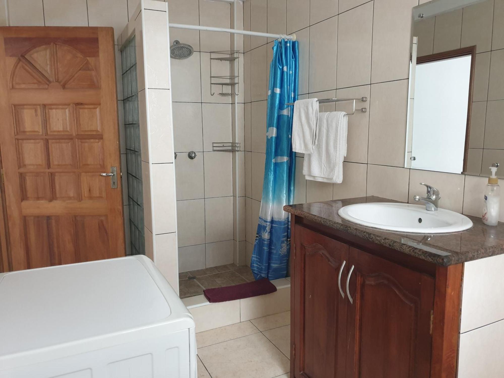 Palmont Commercial Self-Catering Apartments - Beau Vallon Eksteriør bilde